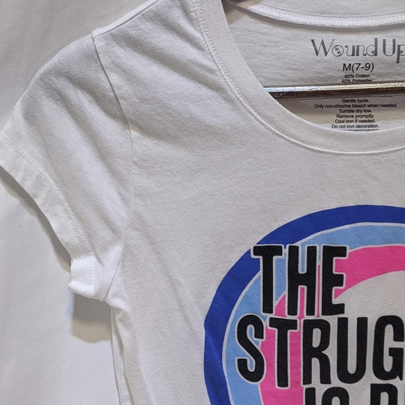 White T - Picture 2 of 3